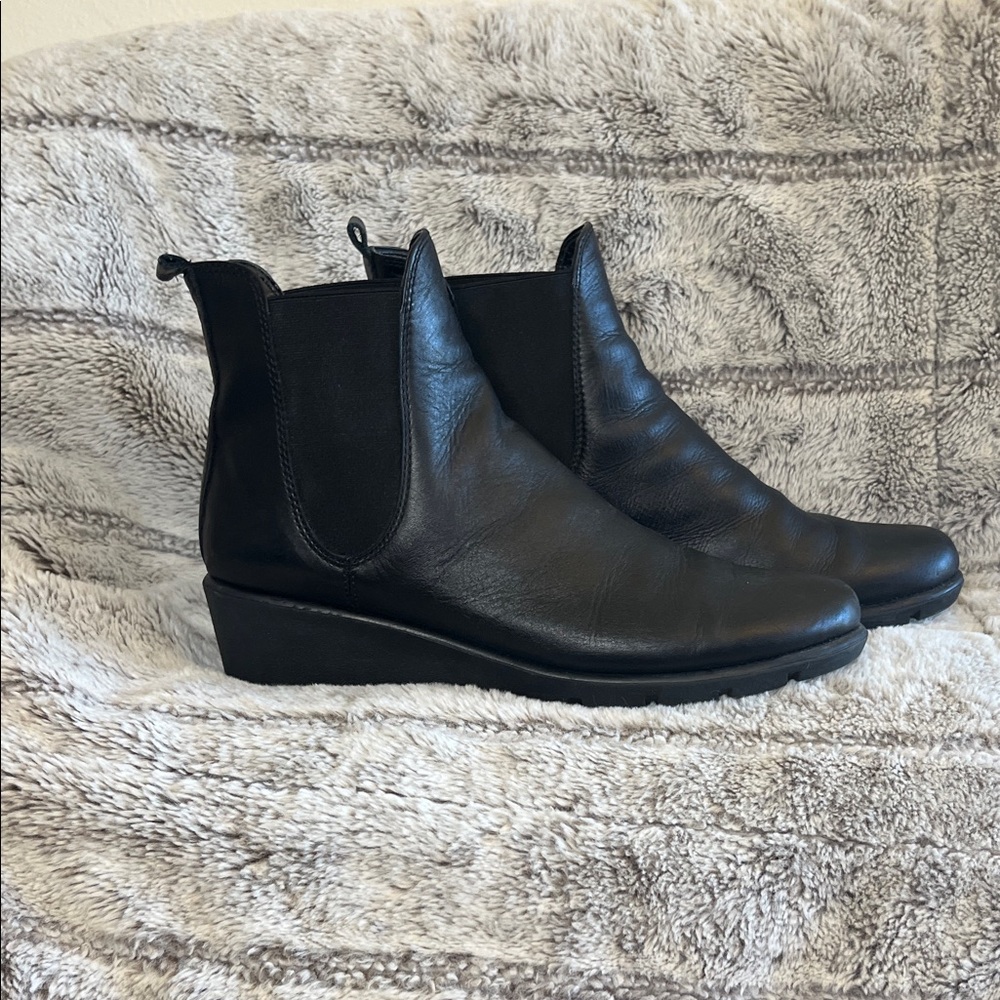 THE FLEXX Slimmer Cashmere Black Leather Ankle Boots